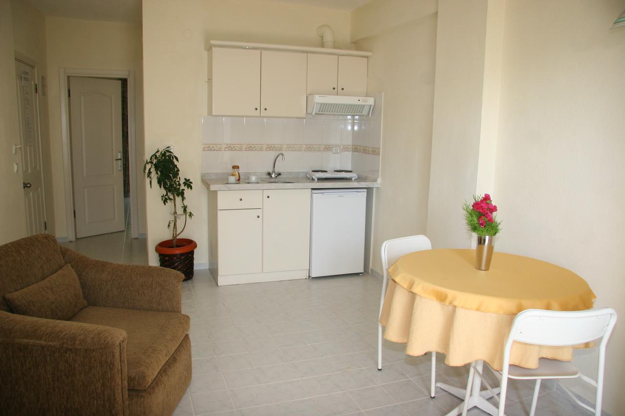 Life Apart Marmaris Exterior foto
